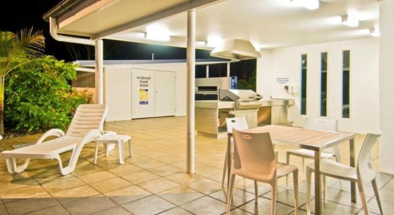 Akama Resort Hervey Bay Exterior photo